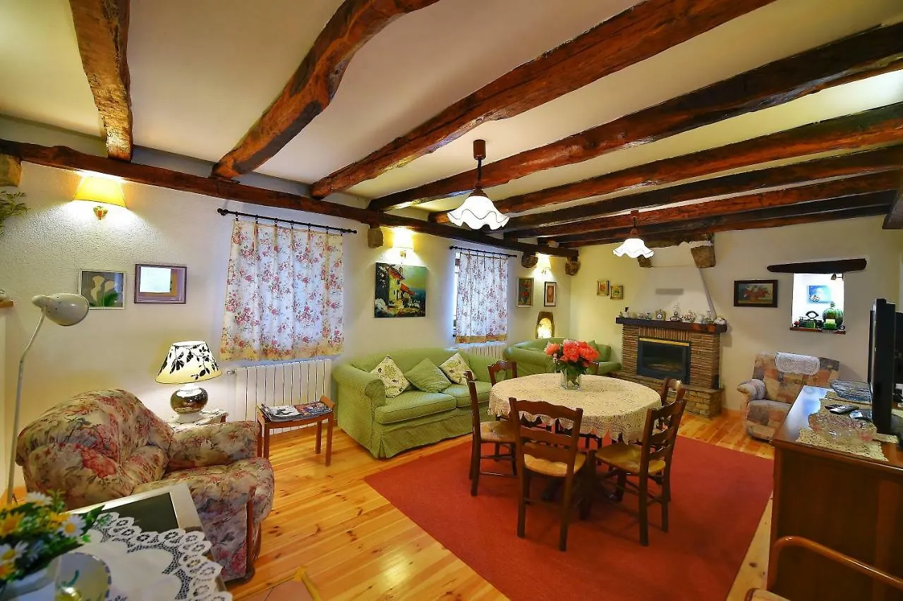 Holiday Home Lori Paz Villa